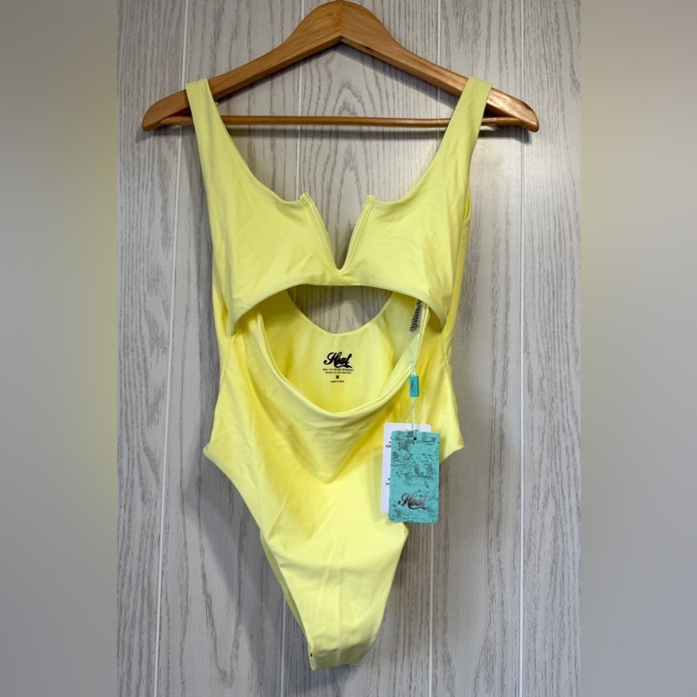 Heat Swimwear Yellow Cutout One-Piece Swimsuit - Size M NWT